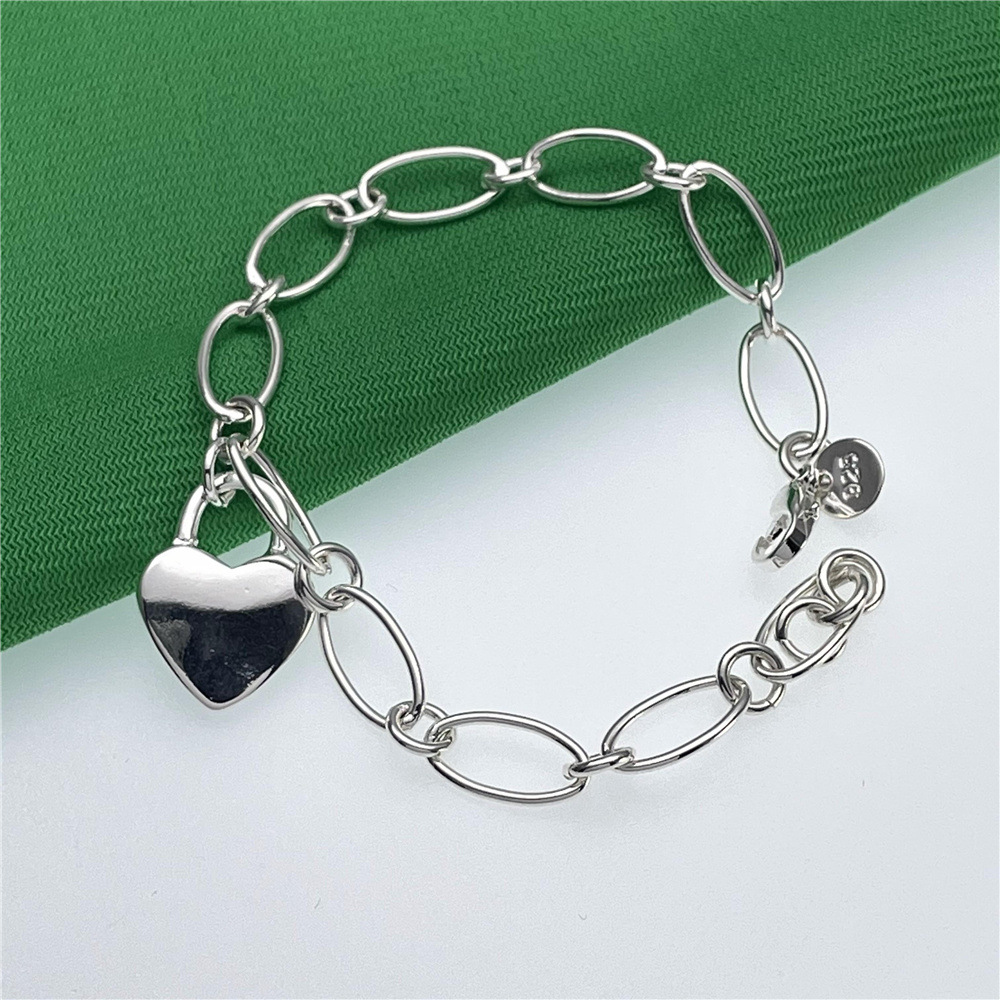 Merek Populer Gelang Kunci Hat - Streetwear Brand Heart ulasan dan harga