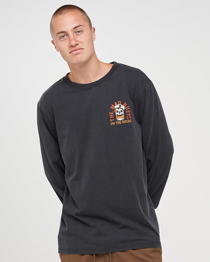 On The Rocks Skull Sailor Fish - Streetwear Brand Hoodie ulasan dan harga